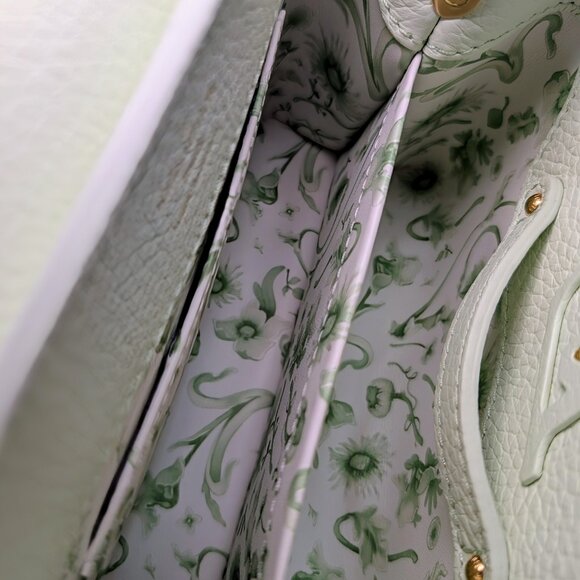 Louis Vuitton Mint Capucines Mini Bag - Picture 13 of 16